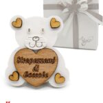 Bomboniera Orsetto con Frase "Strapazzami di Coccole"