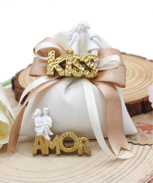 Bomboniera Magnete Coppia con Frasi "Kiss" o "Amour"
