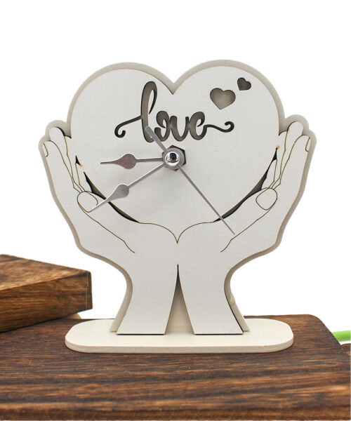 Bomboniera Orologio "Cuore fra le Mani" con scritta Love