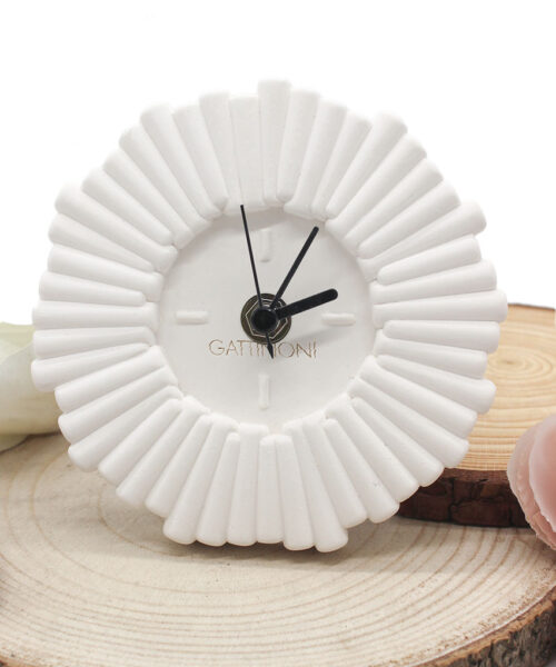 Bomboniera Orologio Tondo “Raggi di Sole” in Resina Bianca – Firmato Gattinoni