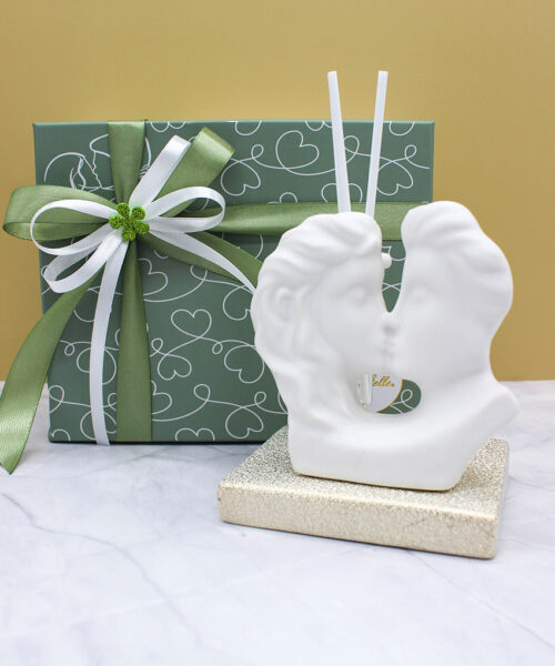 Bomboniera Profumatore Coppia Bacio in Porcellana – Confezione omaggio inclusa