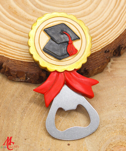 Bomboniera Calamita Cavatappi Laurea in Resina