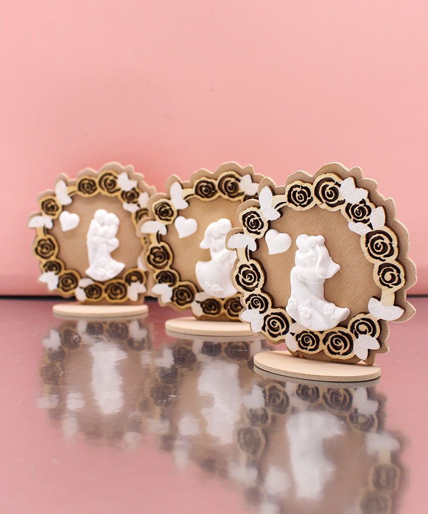 Segnaposto legno sposi – Bomboniera matrimonio elegante | MC Bomboniere