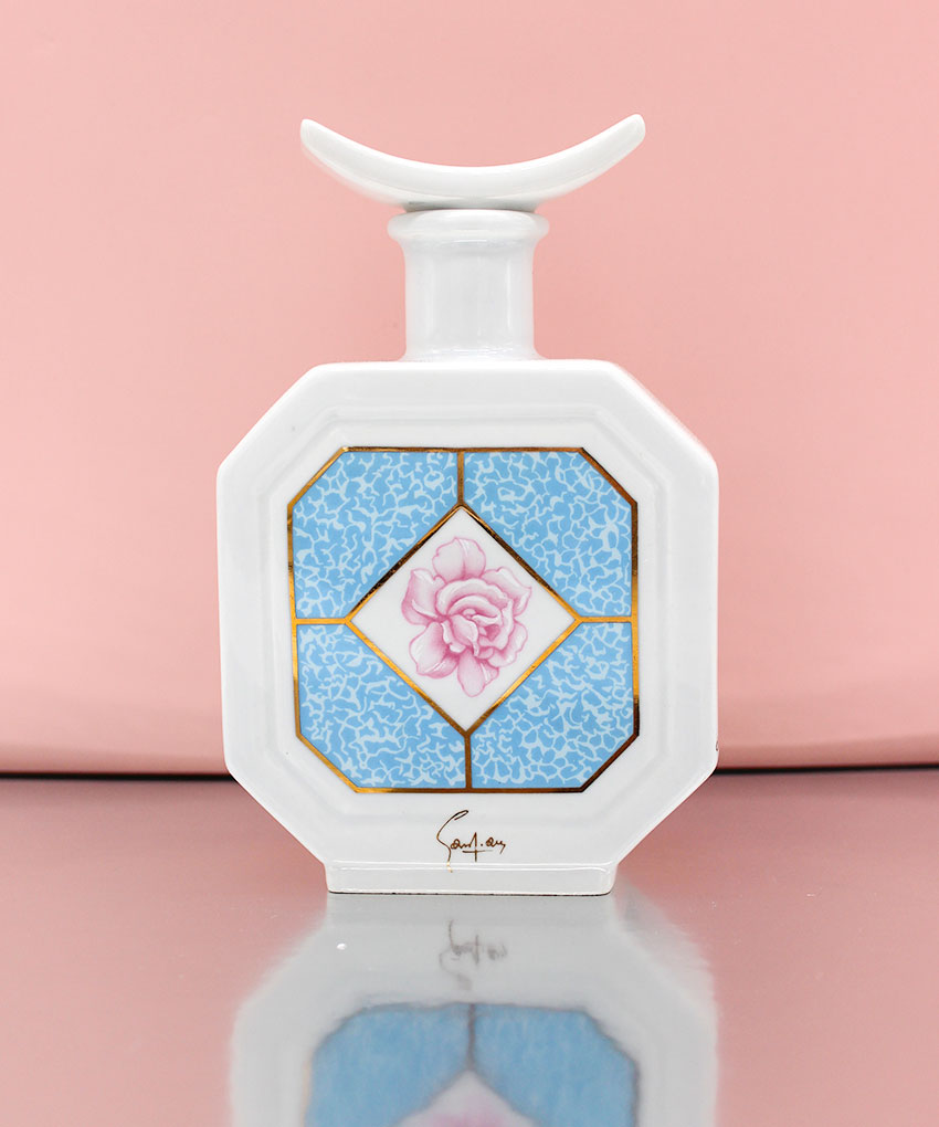 Bomboniera bottiglia in porcellana bianca con tappo