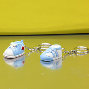 Portachiavi Scarpette Celeste 5 cm – Bomboniera Nascita e Battesimo – 2 Modelli