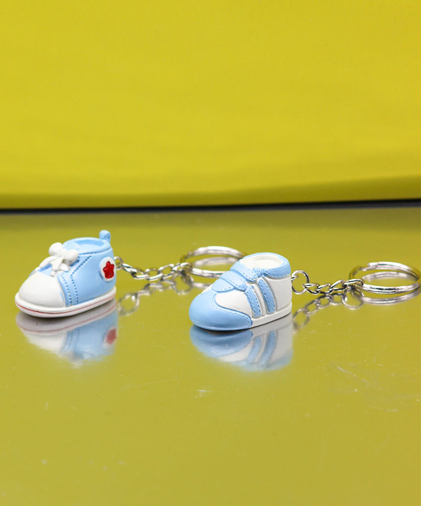 Portachiavi Scarpette Celeste 5 cm – Bomboniera Nascita e Battesimo – 2 Modelli