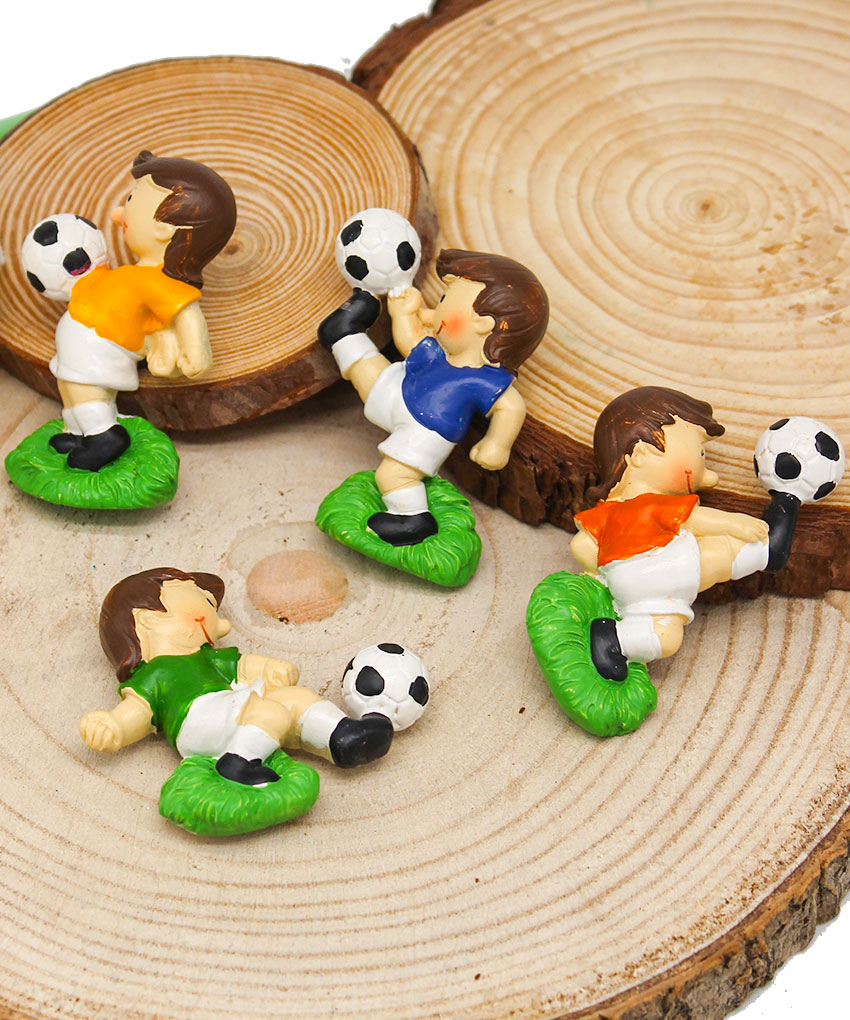 Bomboniera o Bustina Calciatori Magnete – 6,5 cm – 4 Modelli Assortiti