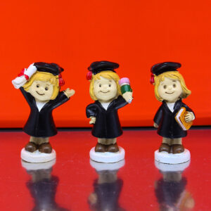 Bomboniera Laureata Statuina h 6,5 cm