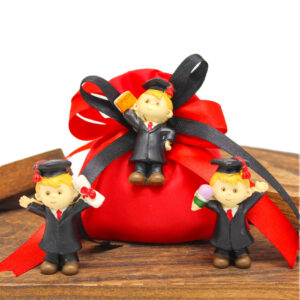 Bomboniera Laureato Magnete 6 cm