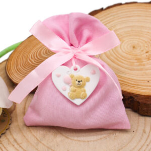 K235-R – SACCHETTINO ROSA CON CUORE E ORSETTO – Bomboniera Completa di Confezione