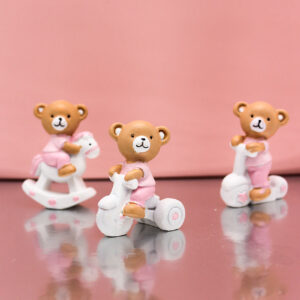 RF-C6077-R – Bomboniera Orsetti Statuina Rosa 6 cm – 3 Modelli Assortiti