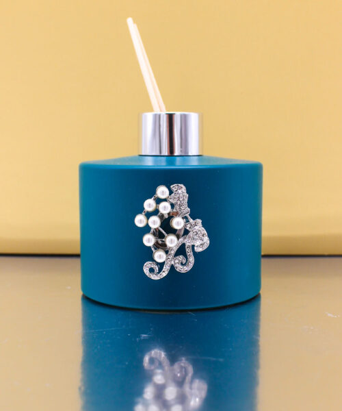 Bomboniera Profumatore con Applicazione Perle e Strass colore Ottanio – 8 × 8 cm