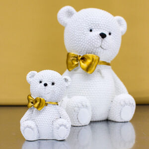 Bomboniera Statuina Orso Puntellato Bianco con Fiocco Oro – 2 Misure