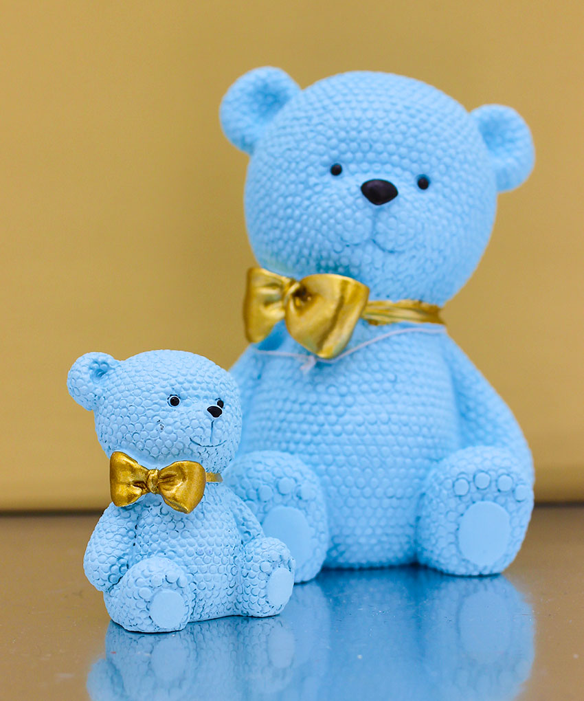 Bomboniera Statuina Orso Puntellato Celeste con Fiocco Oro – 2 Misure Disponibili