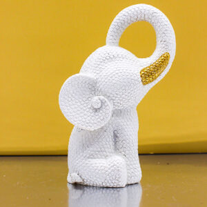 Bomboniera Statuina Elefantino Puntellato Bianco con Zanne Oro