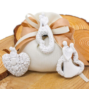 Bomboniere Sposi Magneti Bianchi – 3 Modelli Assortiti in Resina