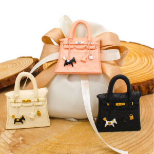 Bomboniera Borsetta con Magnete – 3 Colori Assortiti in Resina