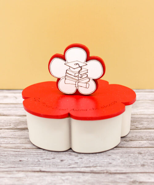 Bomboniera Candela Laurea con Contenitore Grande e Coperchio Simbolo Laurea - Colore Rosso