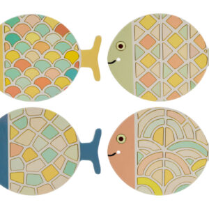 Poggiapentola Pesciolino in Ceramica 4 Colori Assortiti 15x20 cm – Bomboniera Completa di Confezione (Cod. 58014)