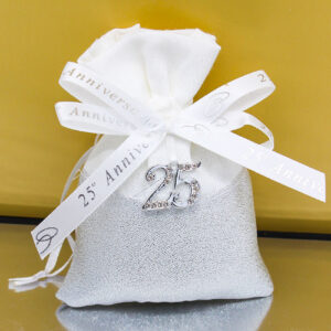 Sacchettino Bomboniera 25° Anniversario Bianco e Argento con Applicazione Silver e Strass