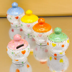 Bomboniera Mini Salvadanaio in Porcellana Dipinta 6 Colori Assortiti