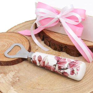 P52 – APRIBOTTIGLIE DECORO FLOREALE IN PORCELLANA E METALLO 14,5 cm – Bomboniera Completa di Confezione